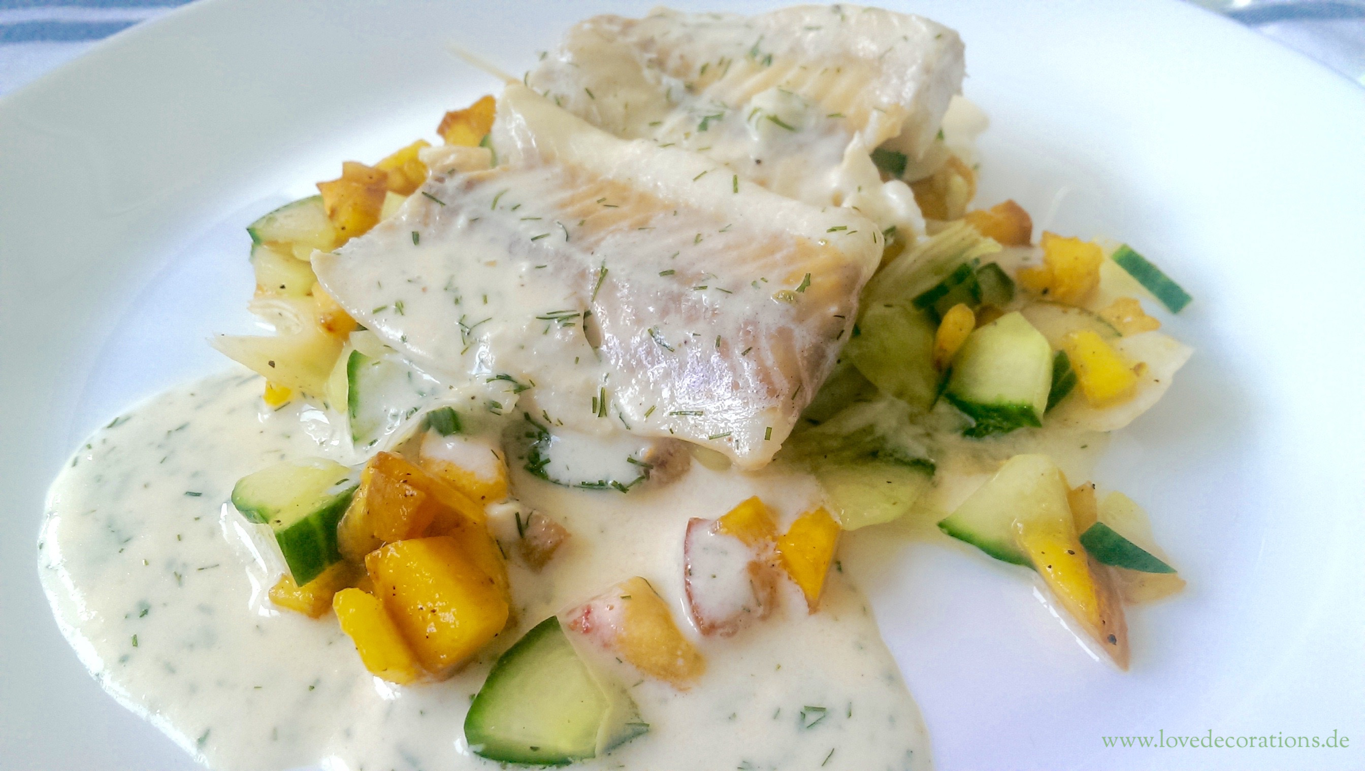 Pfirsich Gurken Fenchel Salat Mit Fisch