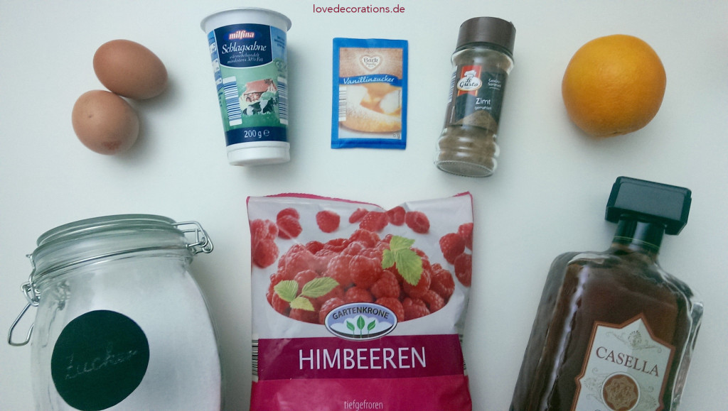 Orangen-Parfait mit Zimt und Himbeersauce - Love Decorations