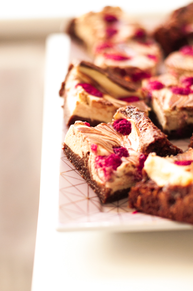 Brownies mit Cheesecake-Himbeer-Topping