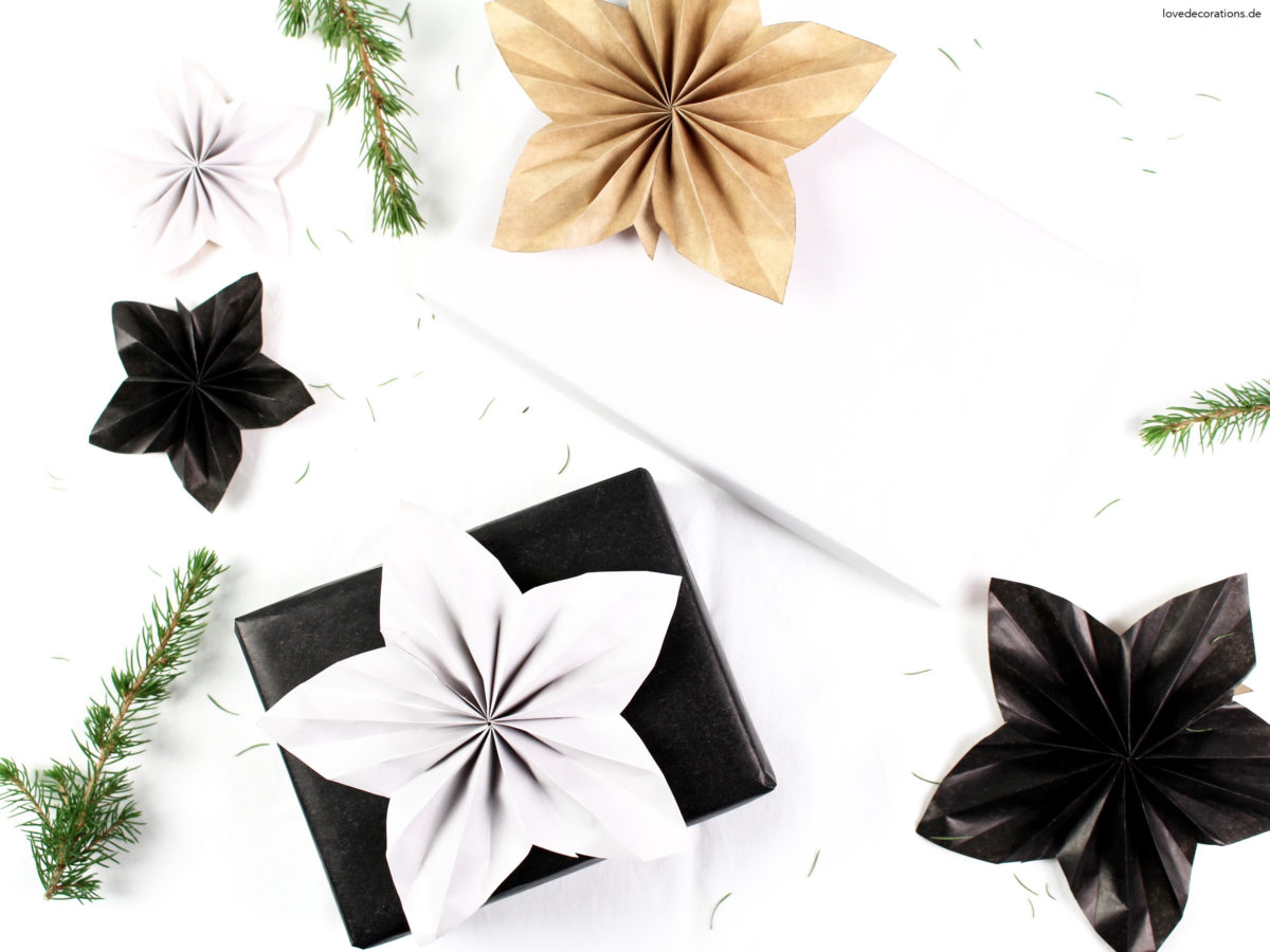 DIY Paper Christmas Star as Wrapping Topper | DIY Weihnachtsstern Geschenk-Topper