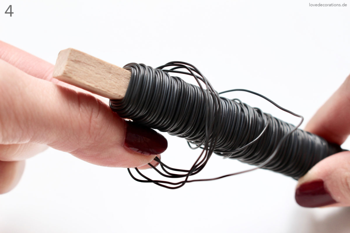 DIY Easter Egg Cup made of Wire | DIY Oster-Eierbecher aus Draht