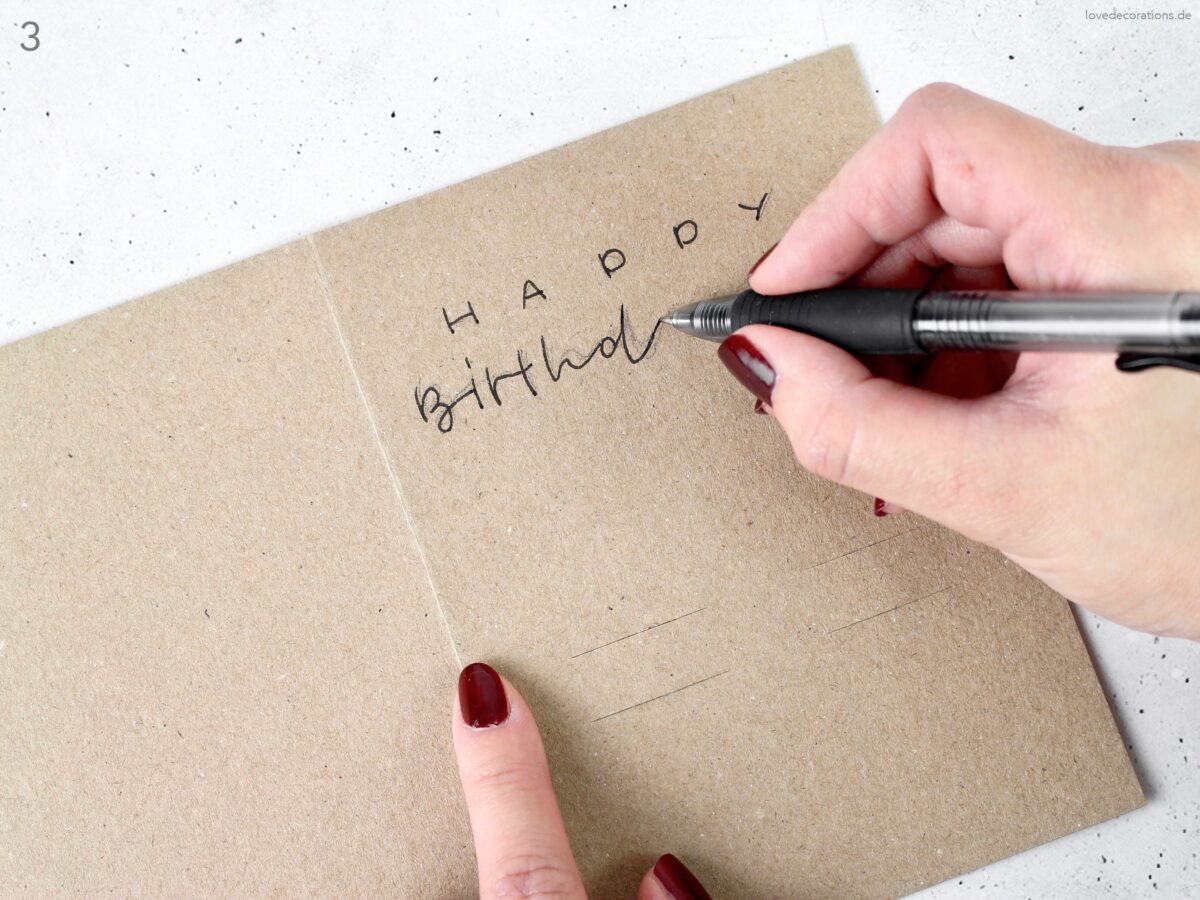DIY Geburtstagskarte mit Kerze und Streichholz